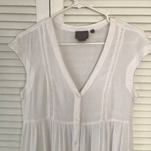 Anthropologie white flowy shirt